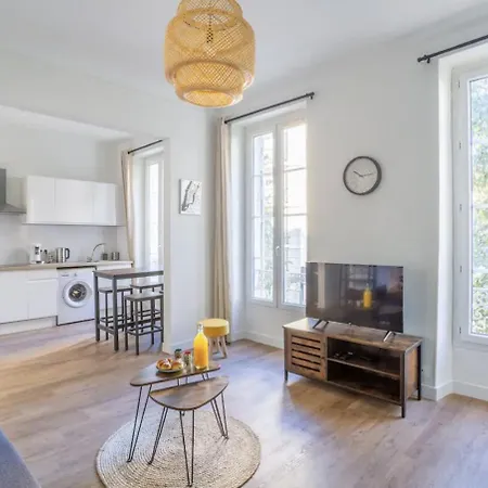 Jolie Proche De La Joliette 14lan Apartment
